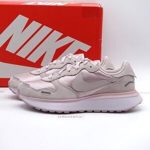 NEW Nike Women's Phoenix Waffle Sneakers FJ1409-500 Plum Chalk